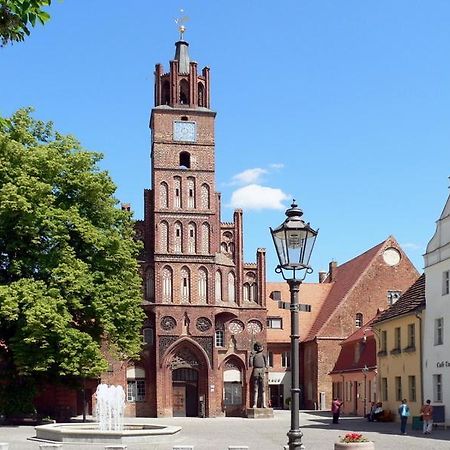 City Hotel-Pension Brandenburg 勃兰登堡 外观 照片